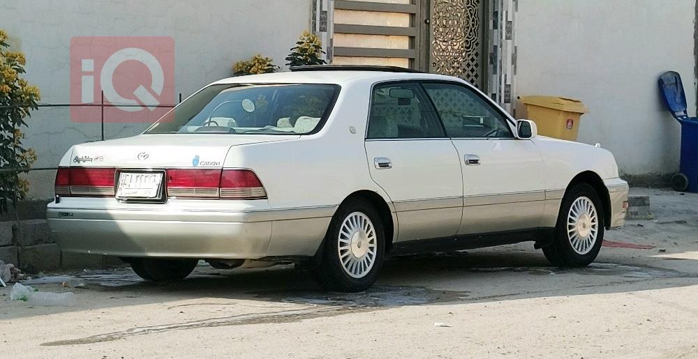 تويوتا كراون